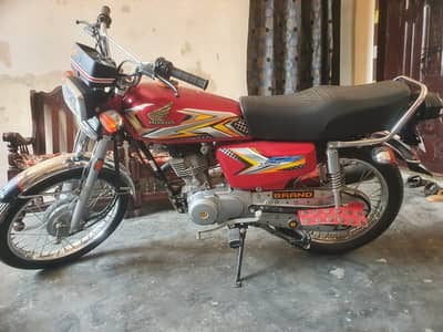 Honda | CG 125 | Model 2025 | *03074637270*