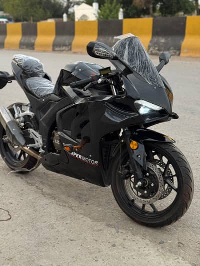 Ducati perragell v4s heavy bike for sell