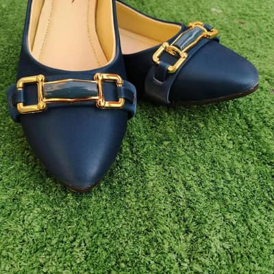 Woman's Synthetic Leather Fancy Pumps