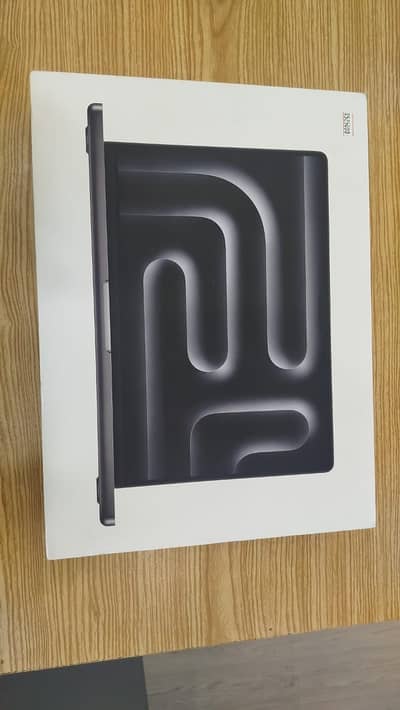 Apple MacBook Pro 16/512 M5 Chip For Sale