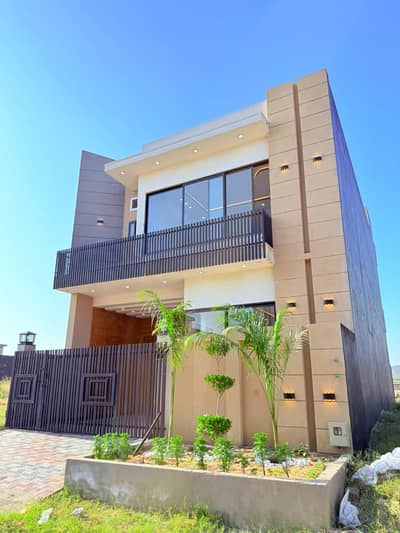 5 Marla Beautiful Designer House for Rent Prime F Block Location