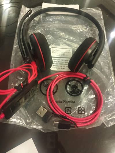 Poly (Plantronics) C3220 Headphones Noise Cancelling