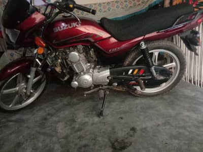 tyre new or bettery new baki all original h half self py start