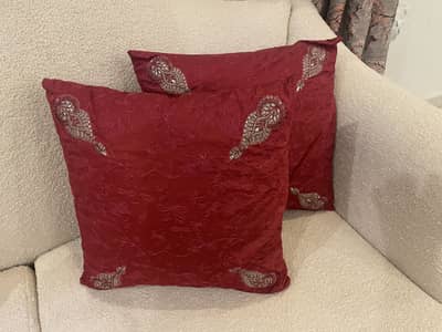 4 sofa cushion covers with filling