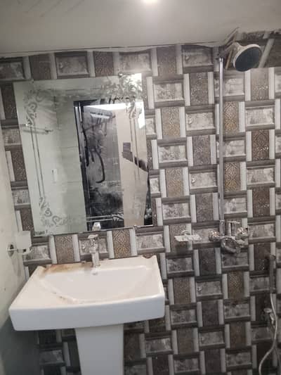 10 MARLA BARND NEW UPPER PORTION FOR RENT IN JUBIEEL TOWN