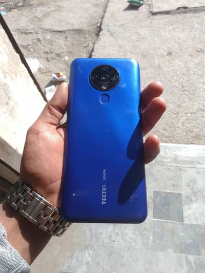 Tecno spark 6