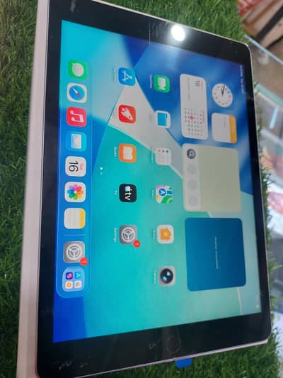 ipad 9th generation WiFi 64gb