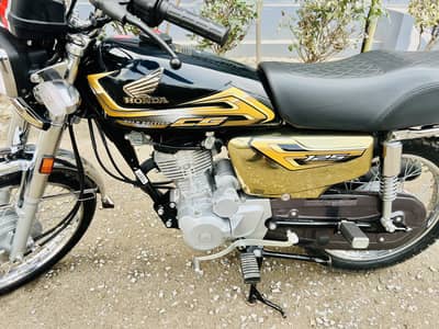 CG125 Black Gold Edition