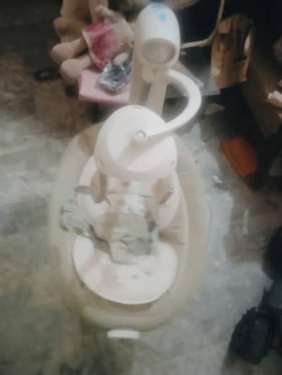 TODDLER ELECTRIC SWING