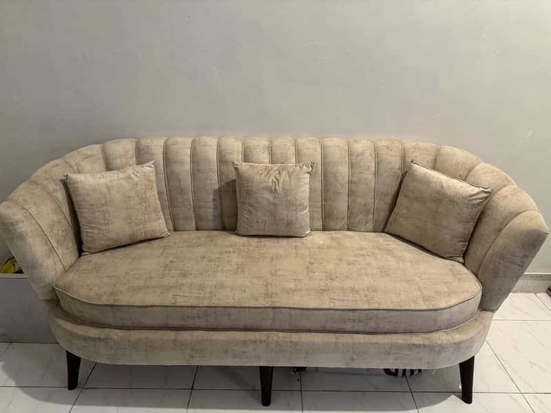 Sofa set 0