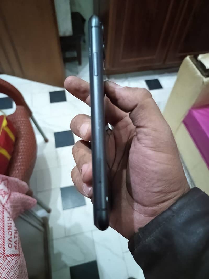 Only mobile or data cable 3