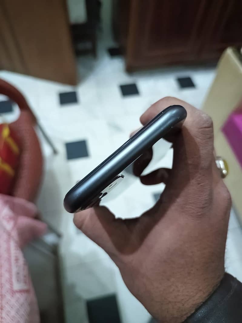 Only mobile or data cable 4