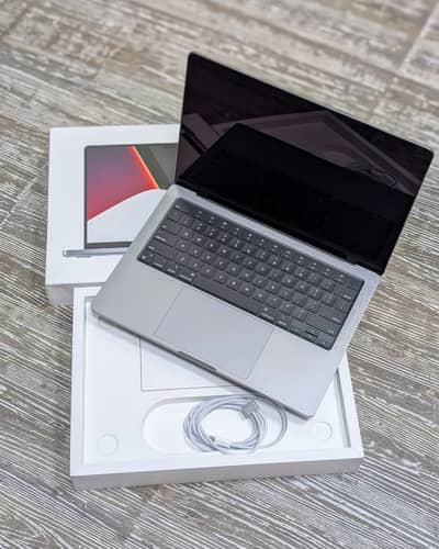 Apple MacBook Pro M4 – Well Kept