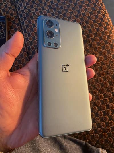 Oneplus 9 Pro 12/256 PUBG and Camera beast