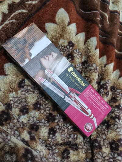 Shineon hair straightener 3 in one