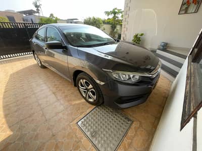 Honda Civic 1.8 i-VTEC CVT 2017 – For Sale