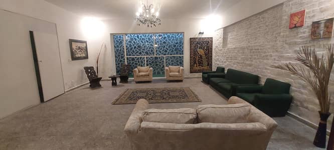 Independent Rooms w/ Kitchen, lounge and Dinning -FEMALES