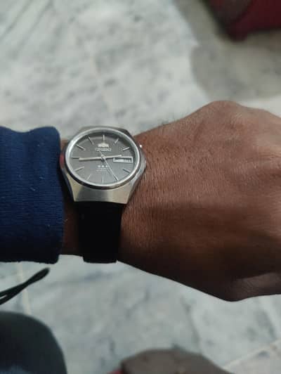 Orient Automatic watch old is Gold