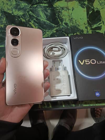 Vivo V50