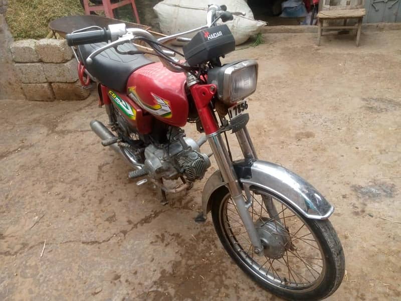 گڈ کنڈیشن بائیک فار سیل ڈاکومنٹ کلیئر بائیو میٹرک ساتھ ارجنٹ سیل 3