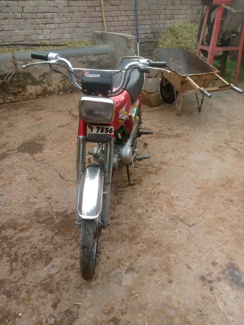 گڈ کنڈیشن بائیک فار سیل ڈاکومنٹ کلیئر بائیو میٹرک ساتھ ارجنٹ سیل 7