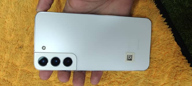 samsung S22 8gb 256gb Pta  Official Aprod  New candition