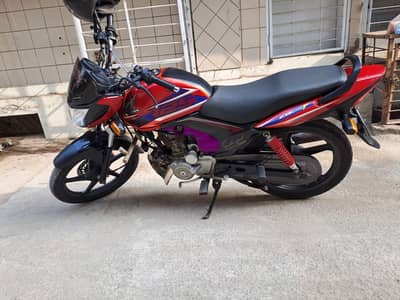 Honda CB 125 2022