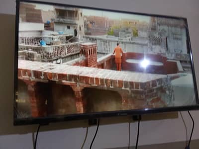 Candy Haier 32 Inch TV