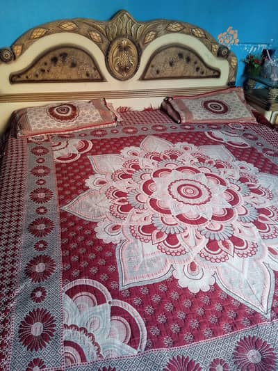 bed with sides tables