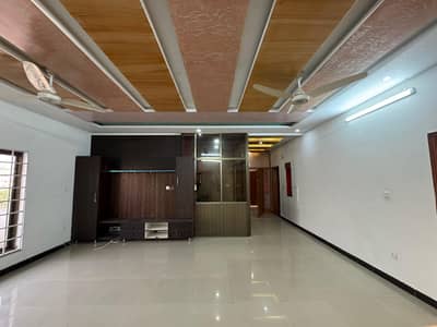 Kanal upper portion available for rent bahria Enclave