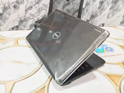 Dell 3180 Chromebook 4GB Ram and 16GB Rom , HDMI And IPTV Supported