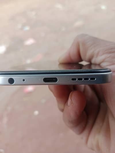 Infinix y60i 6ram 128