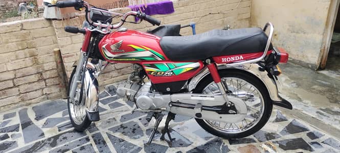 Honda CD 70 2022 model lush condition