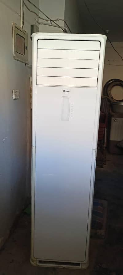Haier Floor AC / 2 Ton