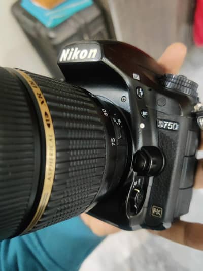 Nikon d750 dslr camera with 28-75 f2.8  for sale