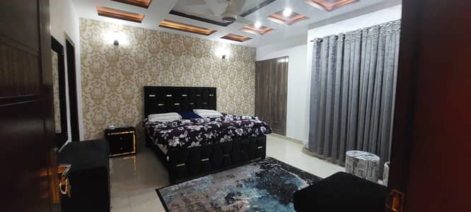 Independent Rooms W/Kitchen, Lounge, Separate Entrance - Professionals