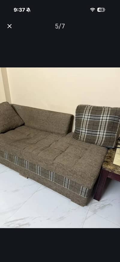 L shape sofas + tv table