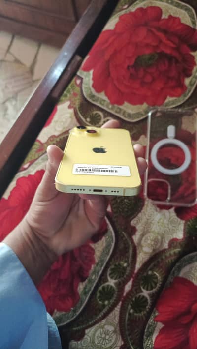 iphone 14 jv  battery health waterproof