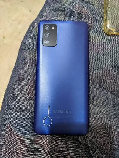 Samsung A03s. 64gb 4gb working no issue. not opened. Only sale