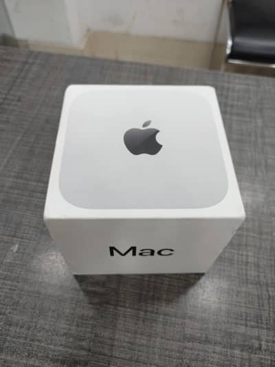Mac Mini M4/ (16/256)