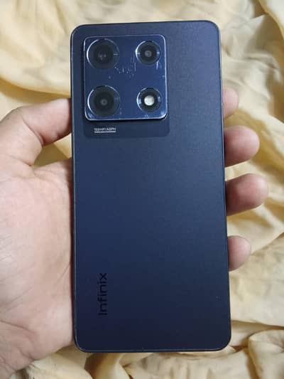 INFINIX NOTE 30 PRO