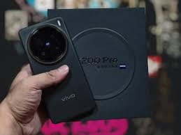 VIVO X200 PRO - Brand New - Official PTA - Black - VIP Box