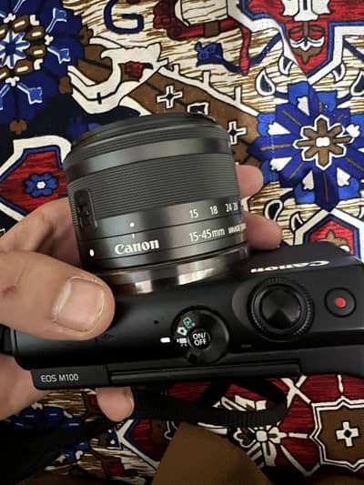 Canon m100 mirorles camera