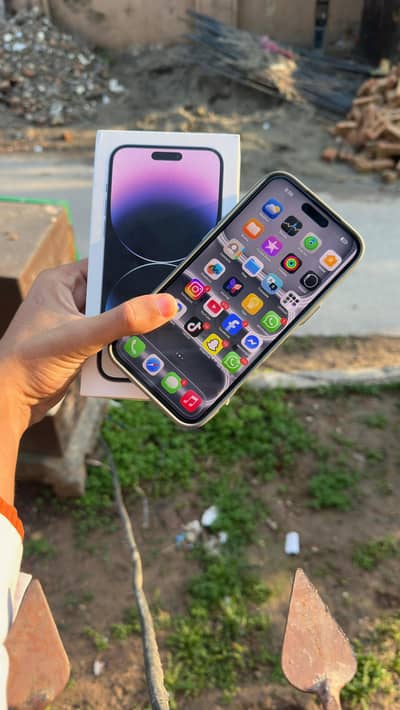 Iphone 14 pro max (Non Pta) Factory Unlock (WATERPACK) 128 COMPLTE BOX