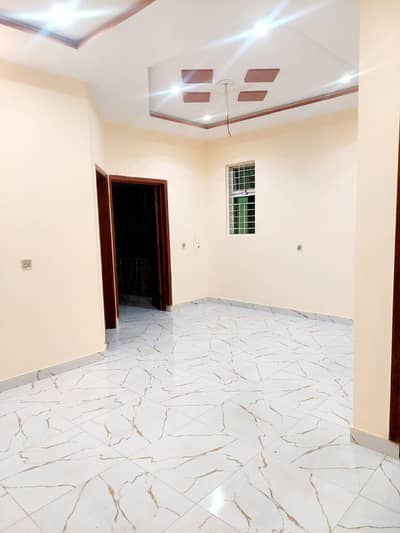 10 MARLA LOWER PORTION AVAILABLE FOR RENT