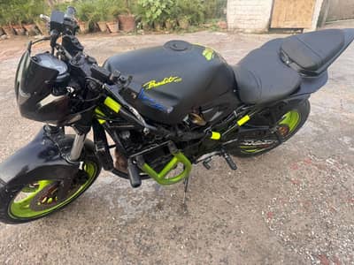 Suzuki Bandit 400C – 1994 Model | Collector’s Choice | *03106520204* |