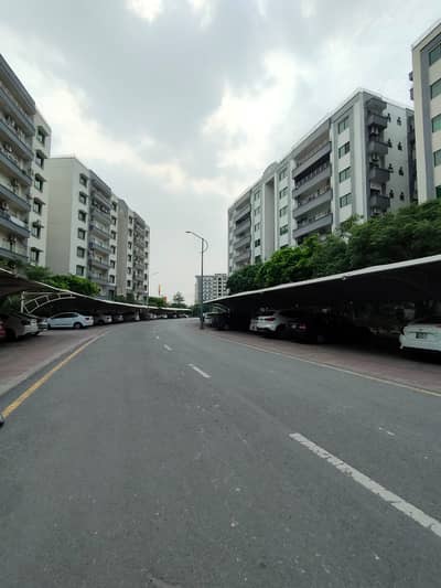 Open View 12 Marla 4 Bed Flat On Ground Floor For Sale In Askari 11 Sector B, Lahore