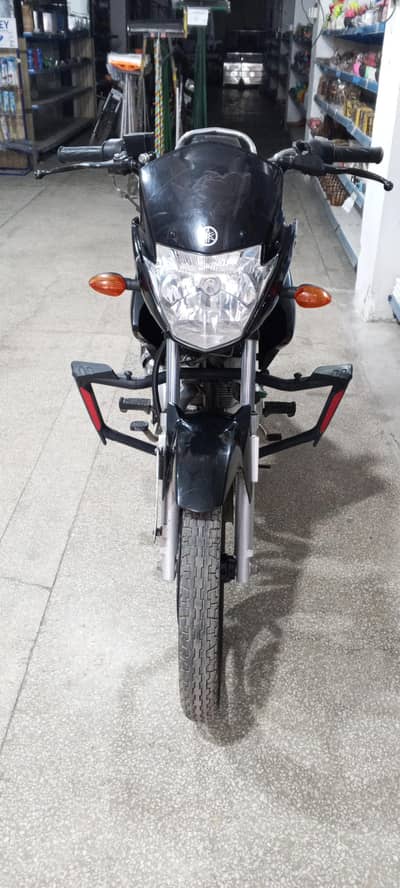 Yamaha YBR 125 | Year 2023 |7,918 K'M Call + WhatsApp 0333-4407825