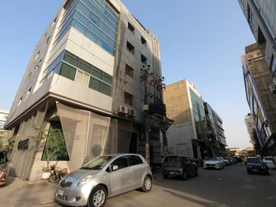 400 Square Feet Office For Rent In The Perfect Location Of Bukhari Commercial Area