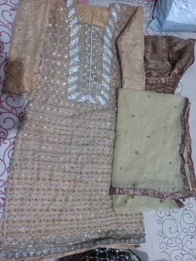 beutifull dress with have kamm